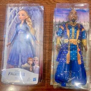 Lot of‎ 2 Disney Dolls – Frozen Elsa & Aladdin Genie – New in Box
